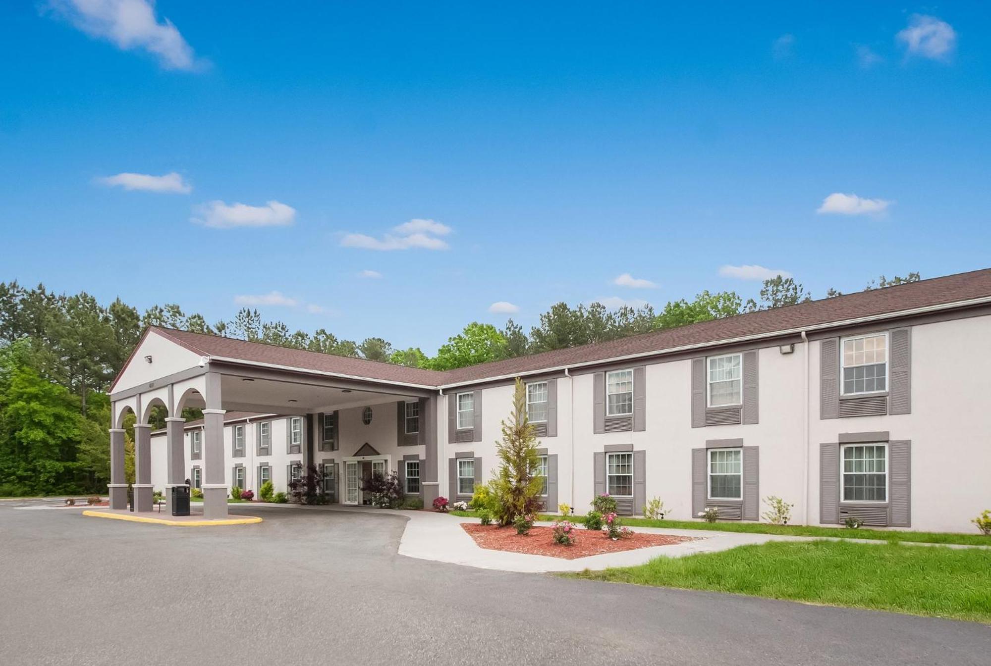Red Roof Inn Dahlgren - Naval Base Exterior photo
